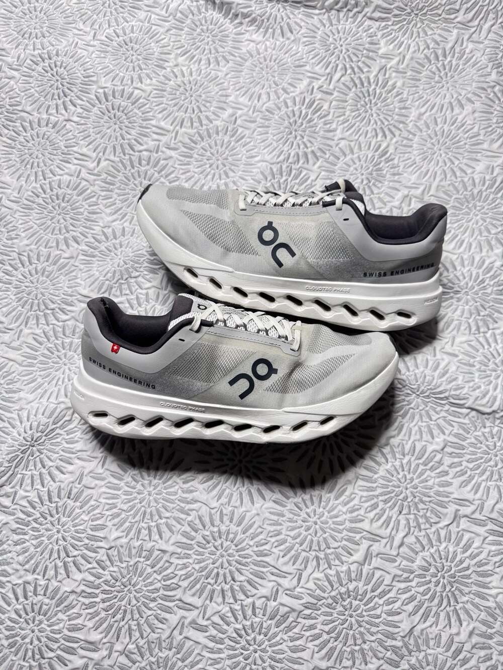 On Cloud Men's Cloudsurfer Next Glacier White Running Men’s 10.5